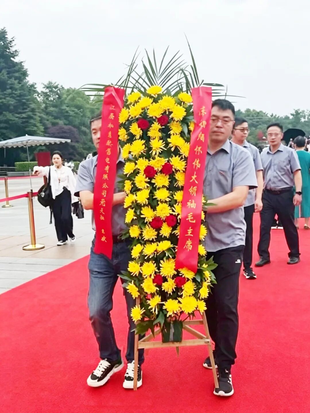1782890615.jpg 3.jpg